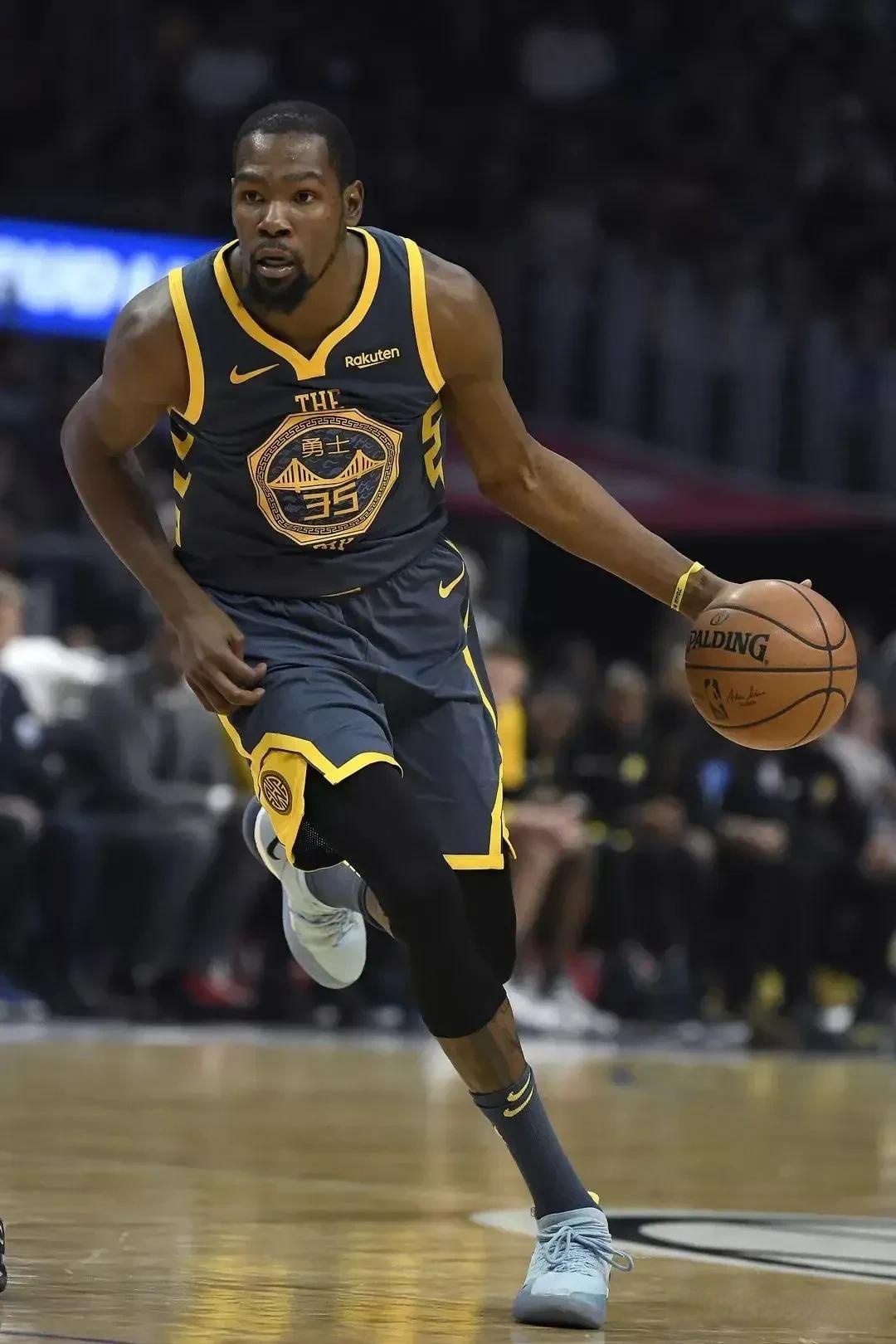 与更全面的 与更全面的