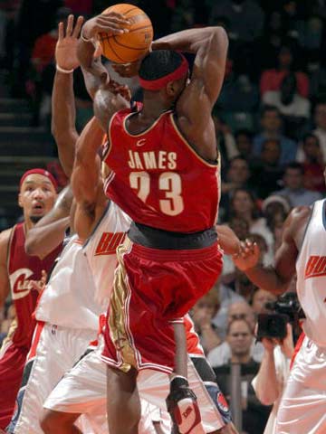 中国足球近 中国足球近