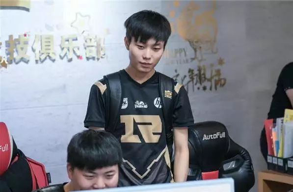 未来阴影